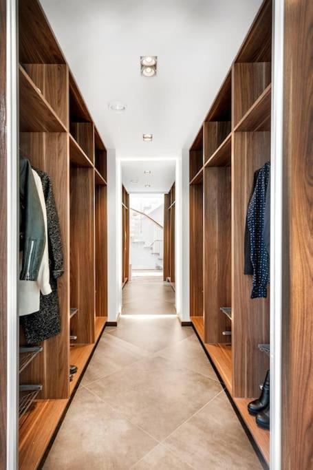 Apartment High-end Sentralt I
