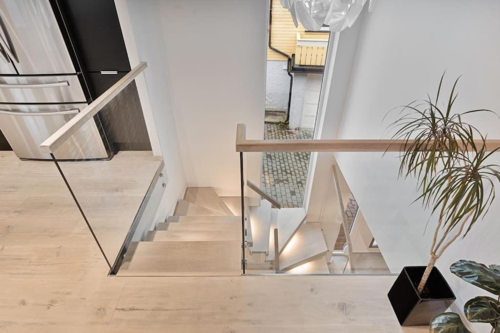 High-end Sentralt I Apartment