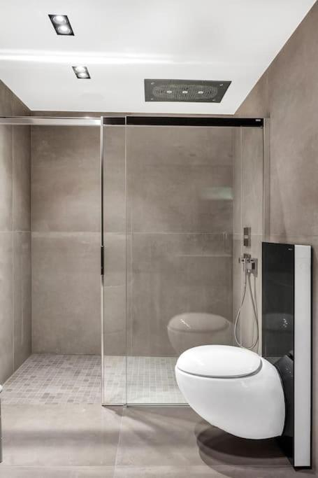 High-end Sentralt I Apartment *